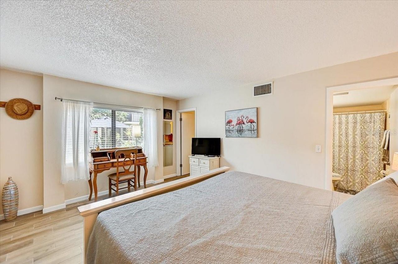 722 S Blvd Of The Presidents , Unit 105, Sarasota, FL 34236 Photo