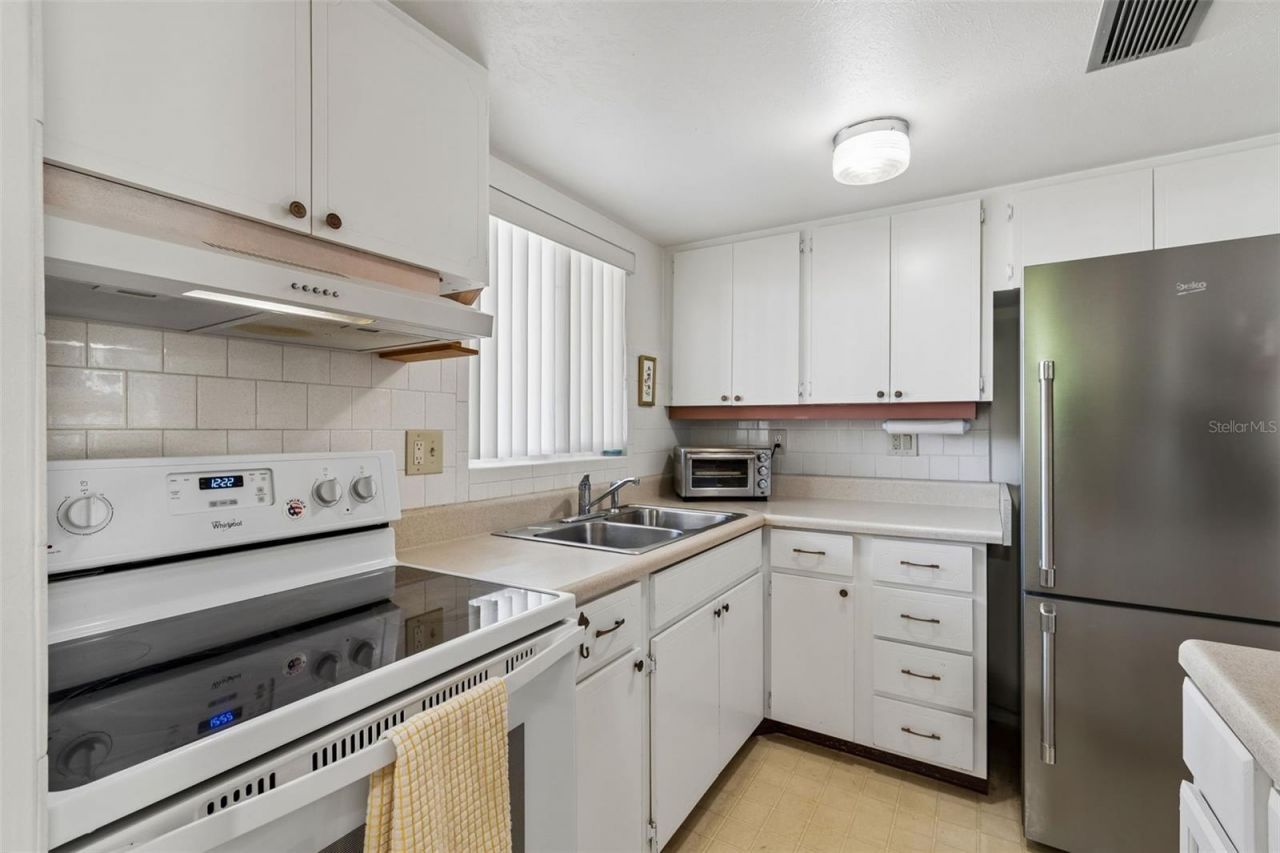 1808 Restful Drive , Unit M4, Bradenton, FL 34207 Photo