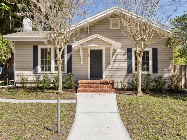 57 S TROWELL AVENUE , UMATILLA, FL 32784