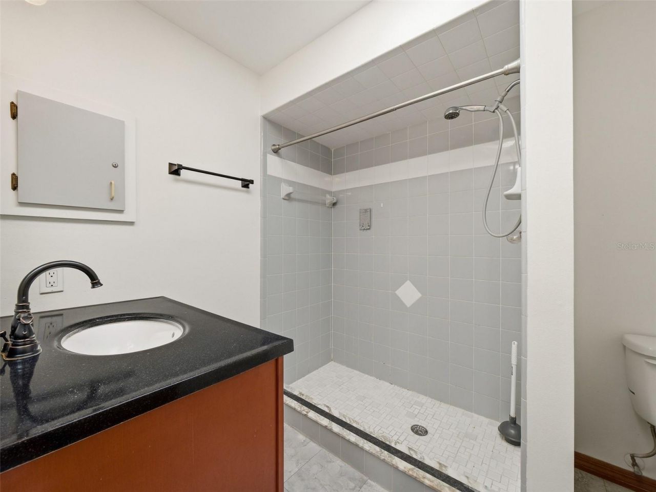 3303 Orange Tree Drive, Edgewater, FL 32141 Photo