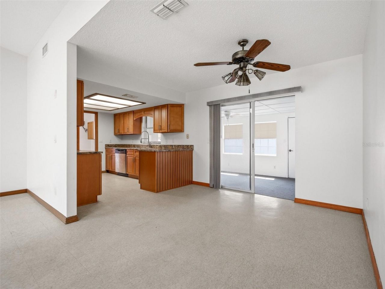 3303 Orange Tree Drive, Edgewater, FL 32141 Photo