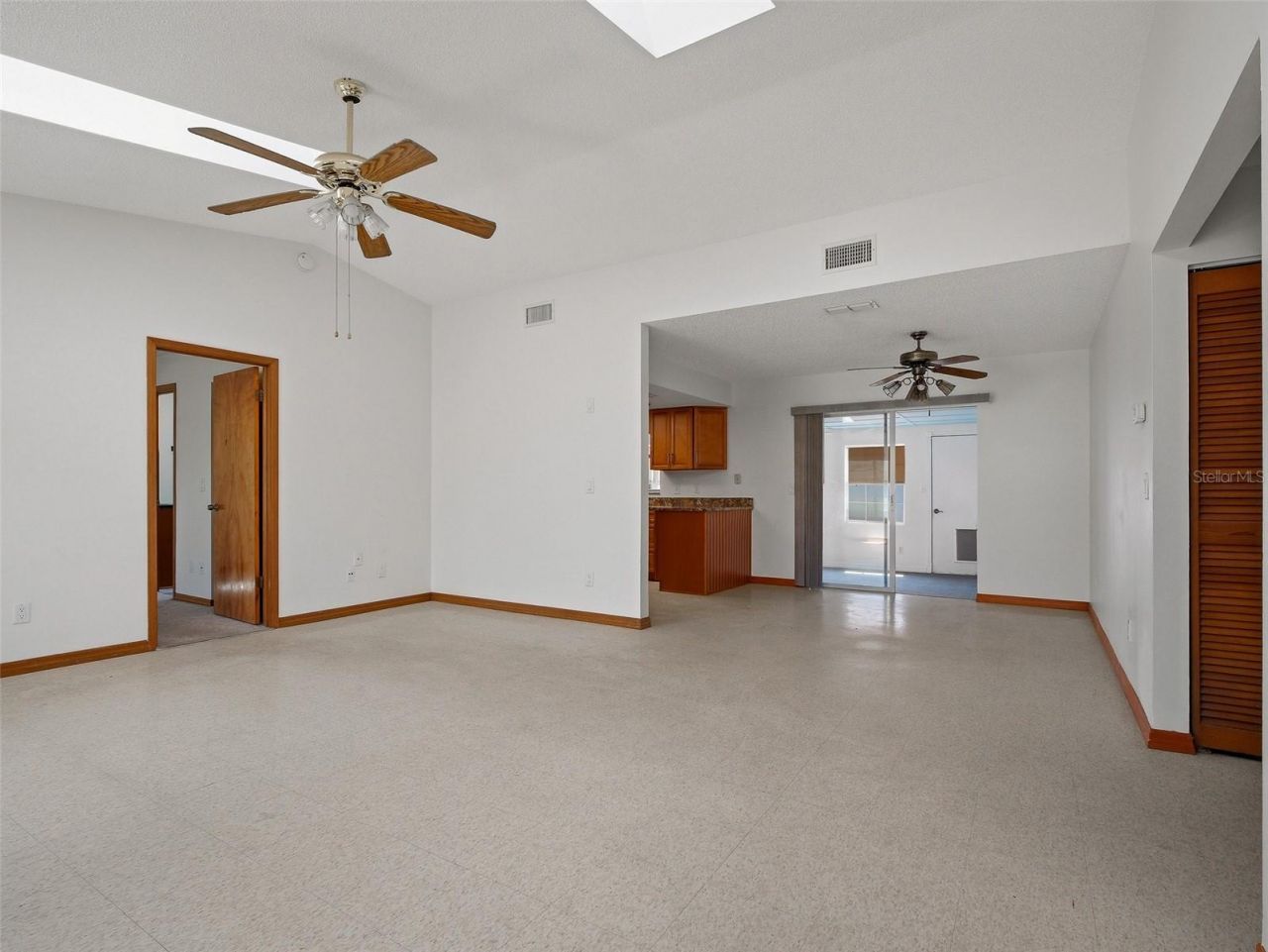 3303 Orange Tree Drive, Edgewater, FL 32141 Photo