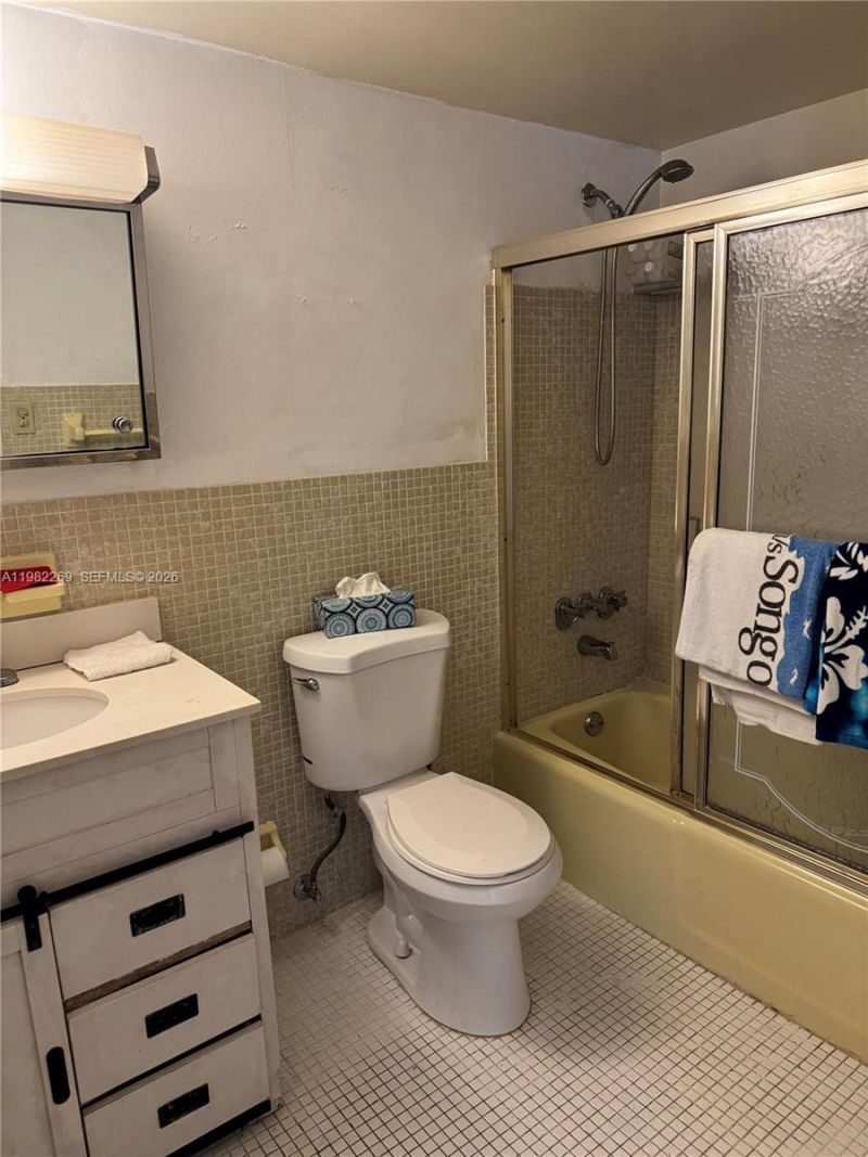 100 NE 203rd Ter, Unit 14, Miami Gardens, FL 33179 Photo