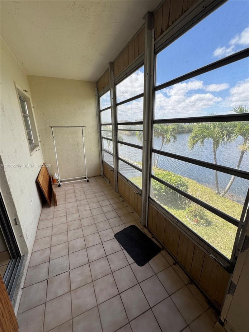 100 NE 203rd Ter , Unit 14, Miami Gardens, FL 33179 Photo