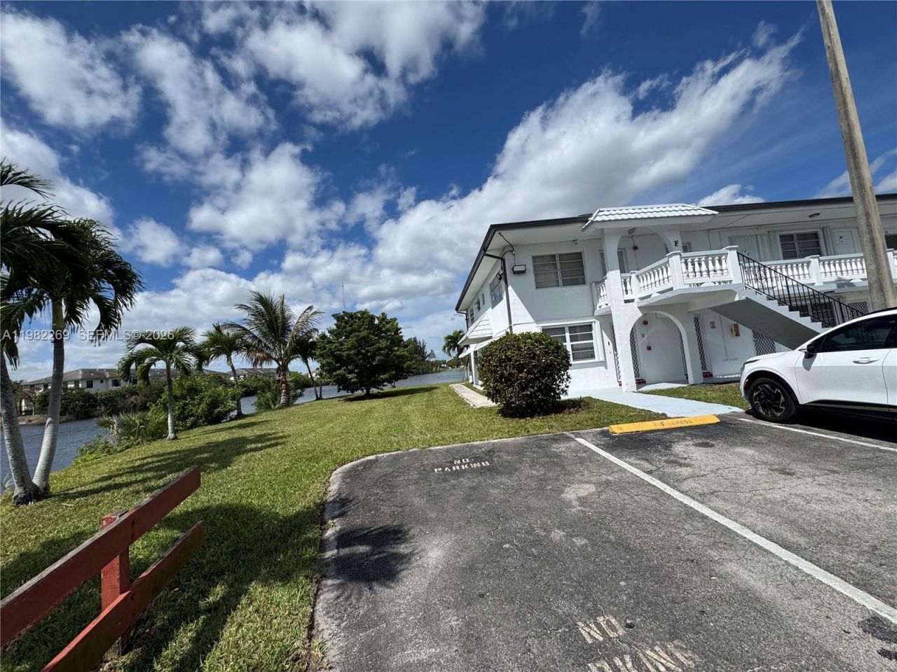 100 NE 203rd Ter , Unit 14, Miami Gardens, FL 33179 Photo