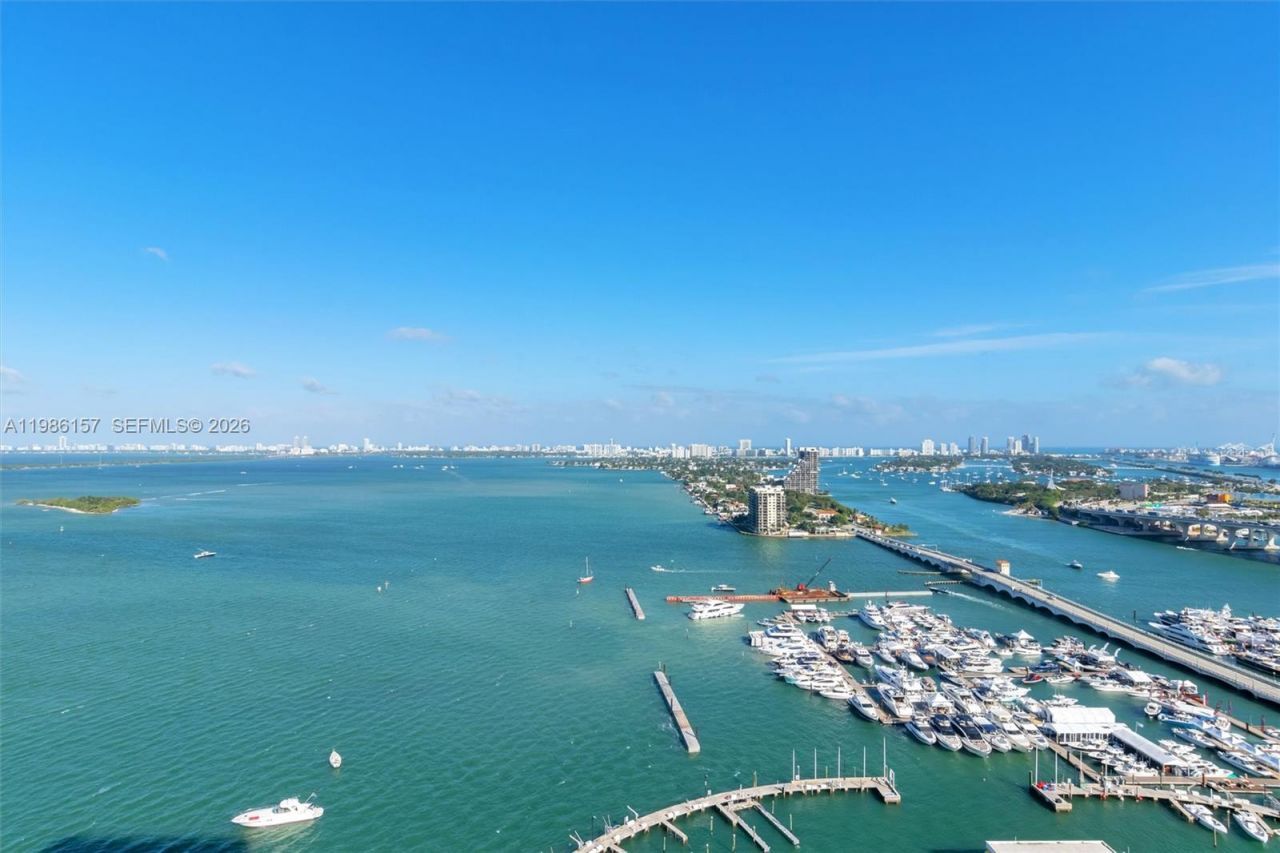 1717 N Bayshore Dr, Unit A-3332, Miami, FL 33132 Photo