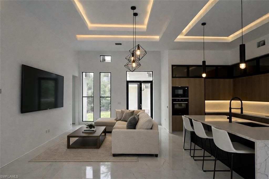 912 Cleveland Ave, Lehigh Acres, FL 33972 Photo