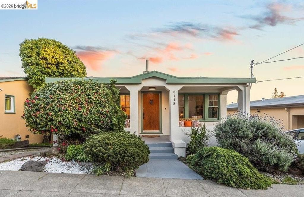 3118 Monticello Ave, Oakland, CA 94619 Main Photo