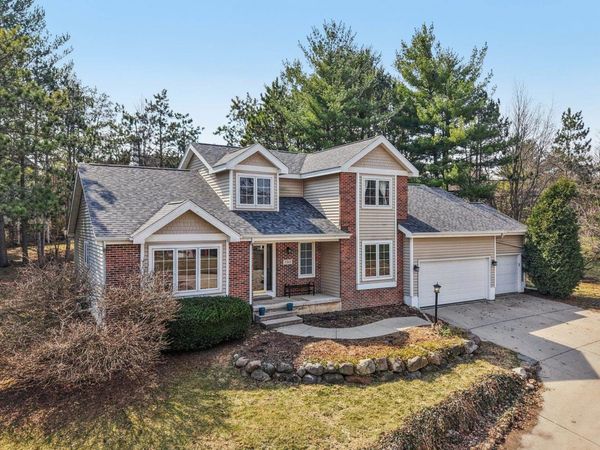 7313 Ashwabay Lane, Madison, WI 53719