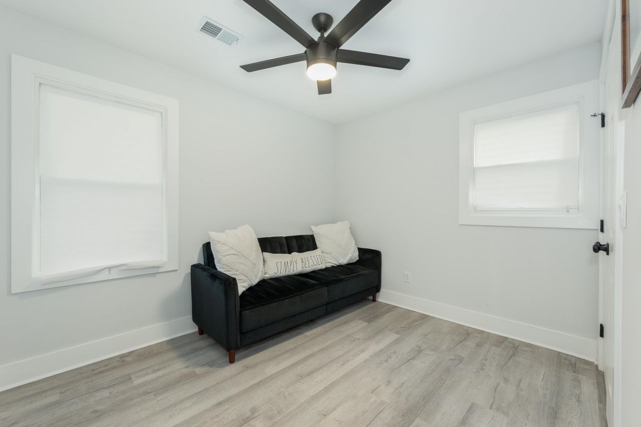 308 Forest Circle Photo 23