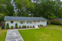 308 Forest Circle photo 4