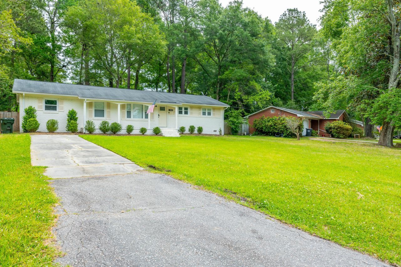 308 Forest Circle Photo 34