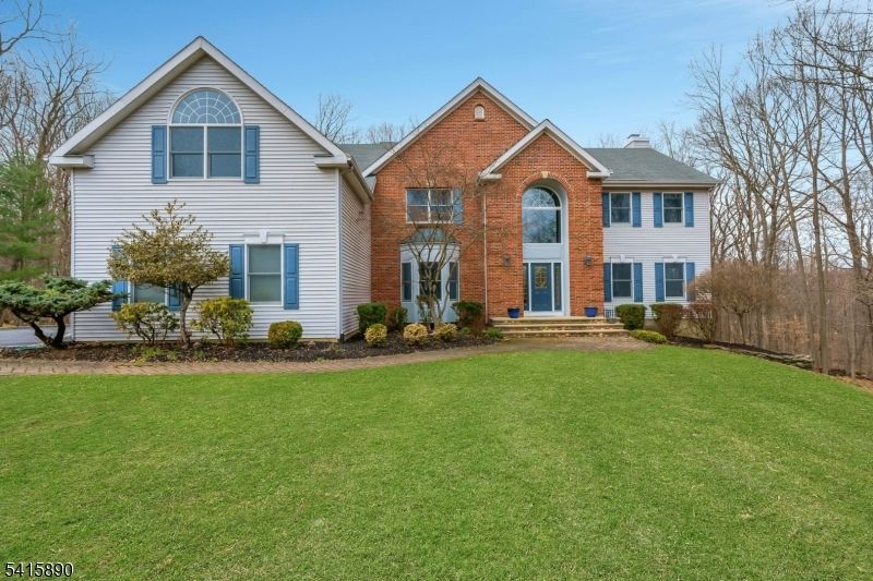 5 Adams Court, Bridgewater, NJ 08836 Main Photo