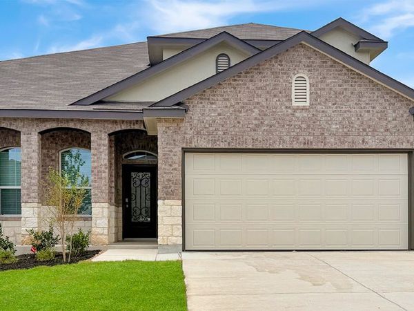 1909 La Grande Jatte, San Antonio, TX 78253