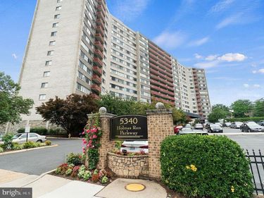 5340 HOLMES RUN PARKWAY, Unit 216, ALEXANDRIA, VA 22304