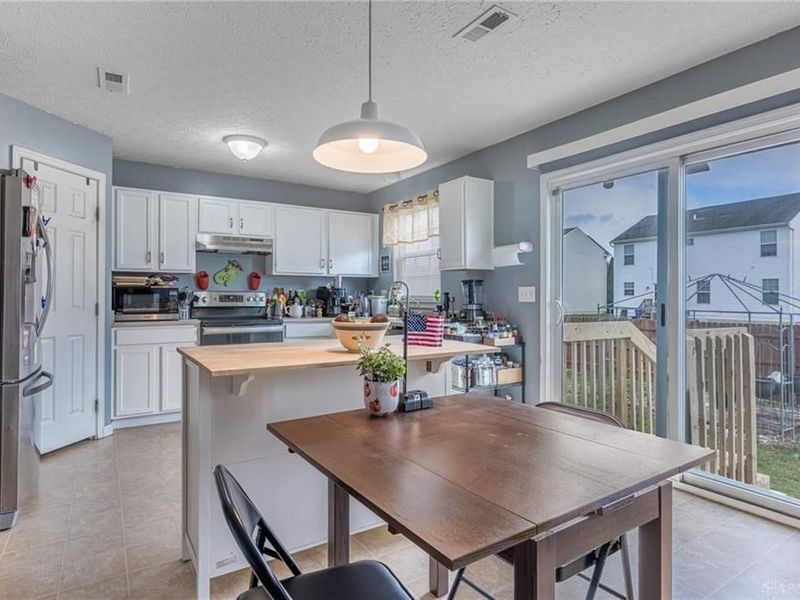 5408 Galt Court, Dayton, OH 45414 Photo 6