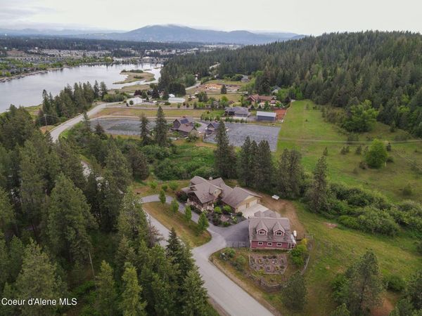 5120 W Foothill DR, Coeur d'Alene, ID 83814