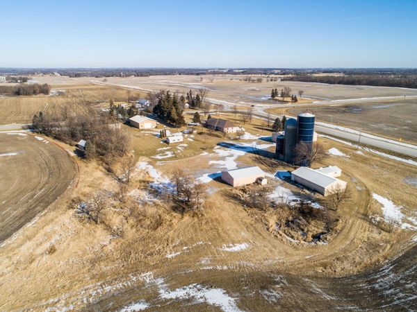 2068 Millersburg Boulevard W, Dundas, MN 55019