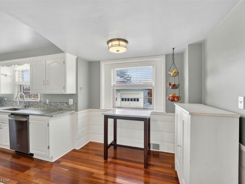 2416 Fenwood Road, University Heights, OH 44118 Photo 11