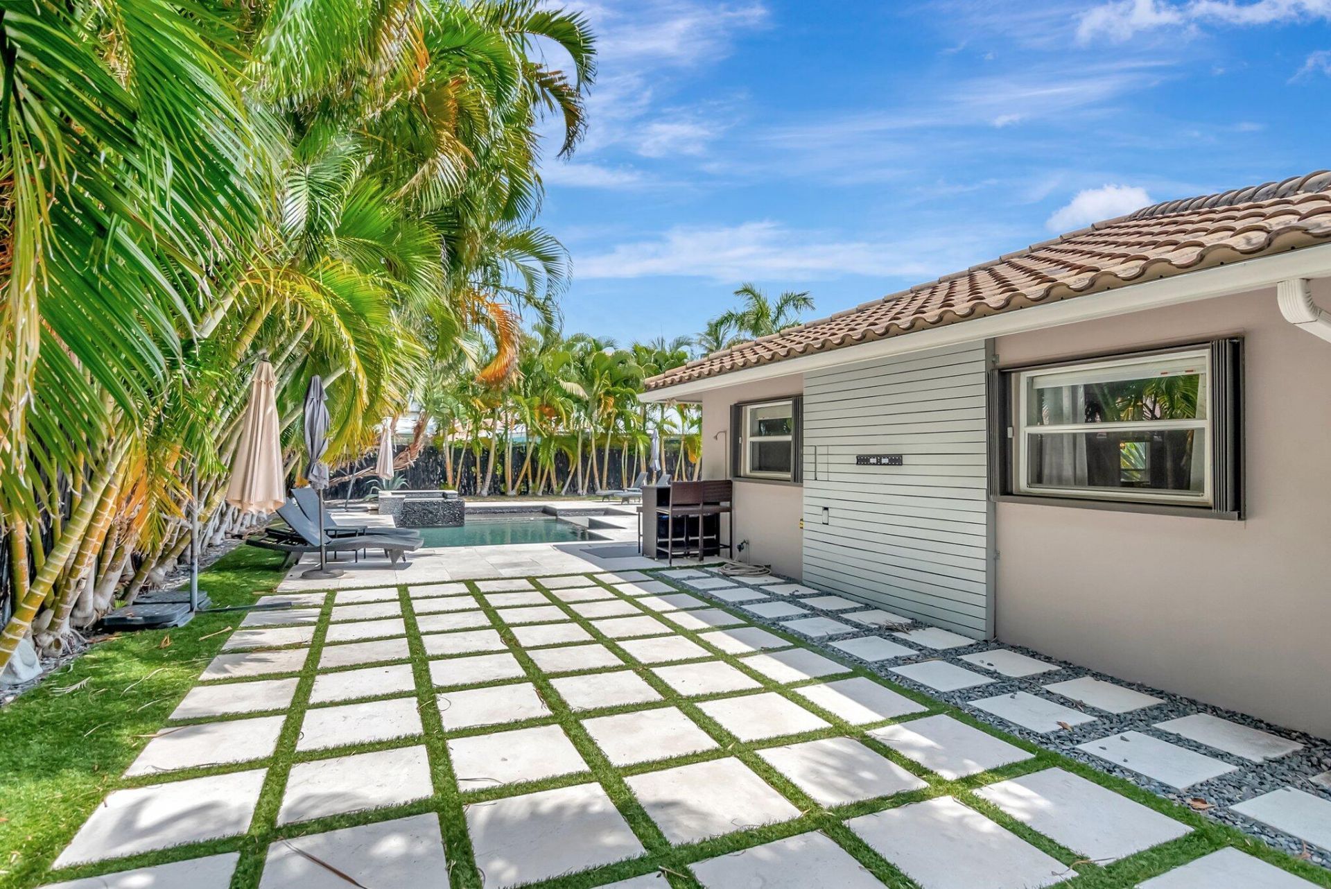 855 Berkeley Street, Boca Raton, FL 33487 Photo