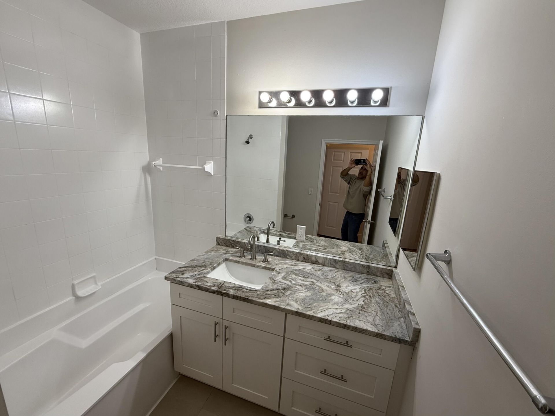 3545 Forest Hill Boulevard, Unit 5, Palm Springs, FL 33406 Photo