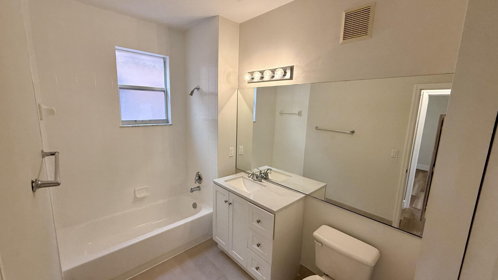 3545 Forest Hill Boulevard, Unit 5, Palm Springs, FL 33406 Photo