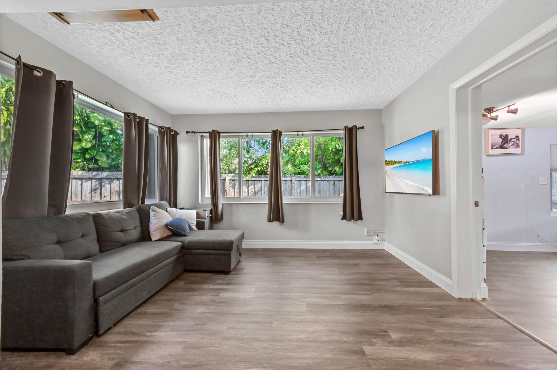 2898 SE 1st Place, Boynton Beach, FL 33435 Photo