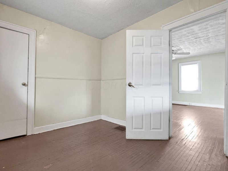 1141 Peters Avenue, Columbus, OH 43201 Photo 11