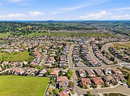 325 Carpenter Hill Rd, Folsom, CA 95630 Photo