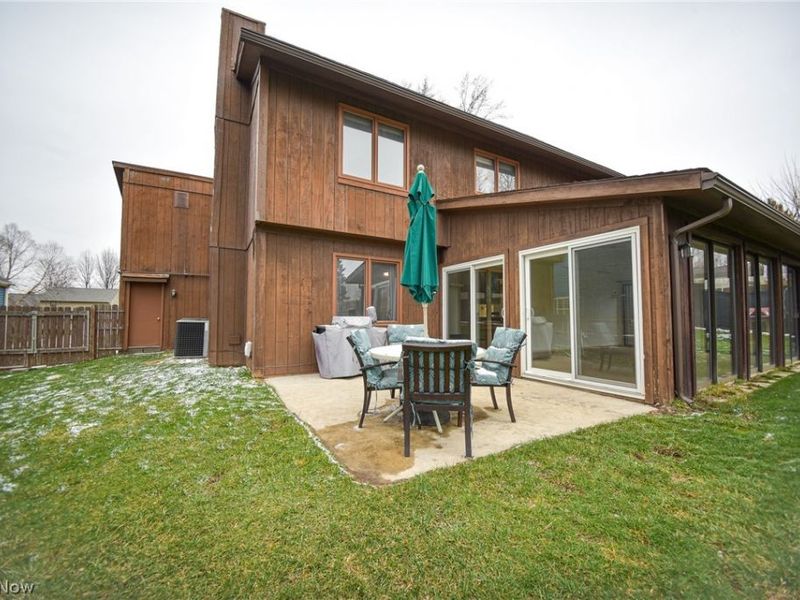 17134 Rabbit Run Drive, Strongsville, OH 44136 Photo 45