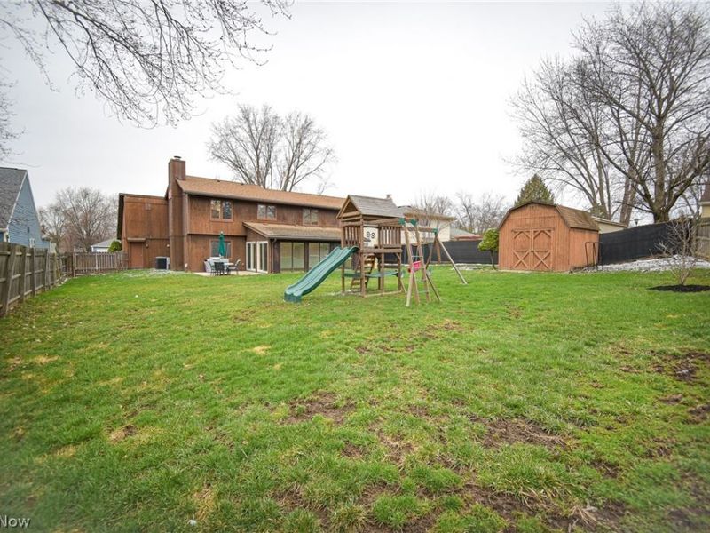 17134 Rabbit Run Drive, Strongsville, OH 44136 Photo 47