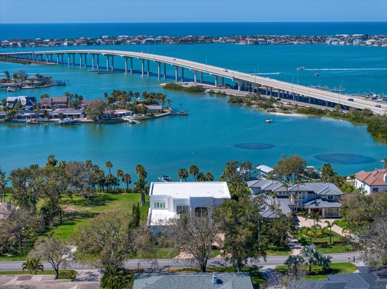 110 Harbor View Lane, Belleair Bluffs, FL 33770 Photo