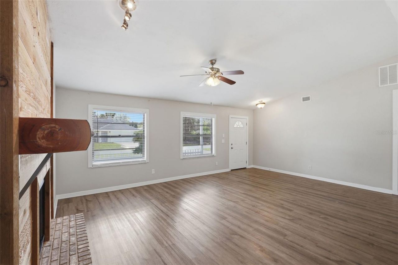 2009 Umbrella Tree Drive, Edgewater, FL 32141 Photo