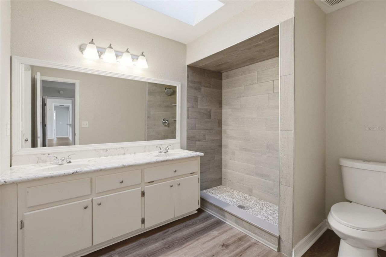 2009 Umbrella Tree Drive, Edgewater, FL 32141 Photo