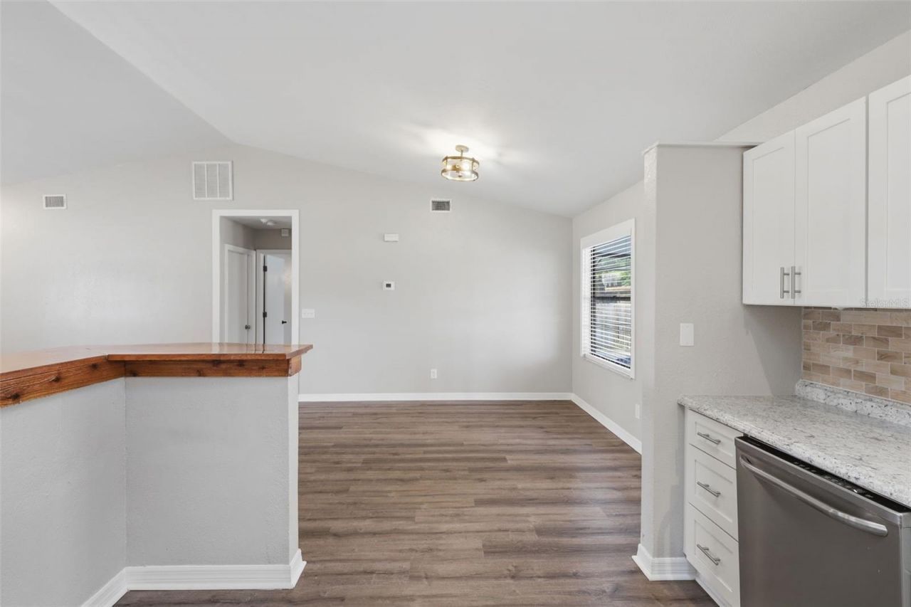 2009 Umbrella Tree Drive, Edgewater, FL 32141 Photo