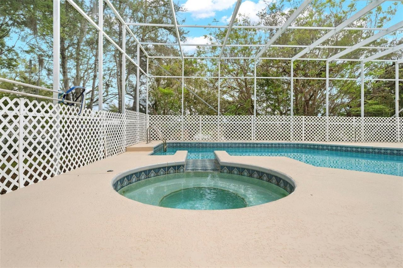 348 Florian Way, Spring Hill, FL 34609 Photo