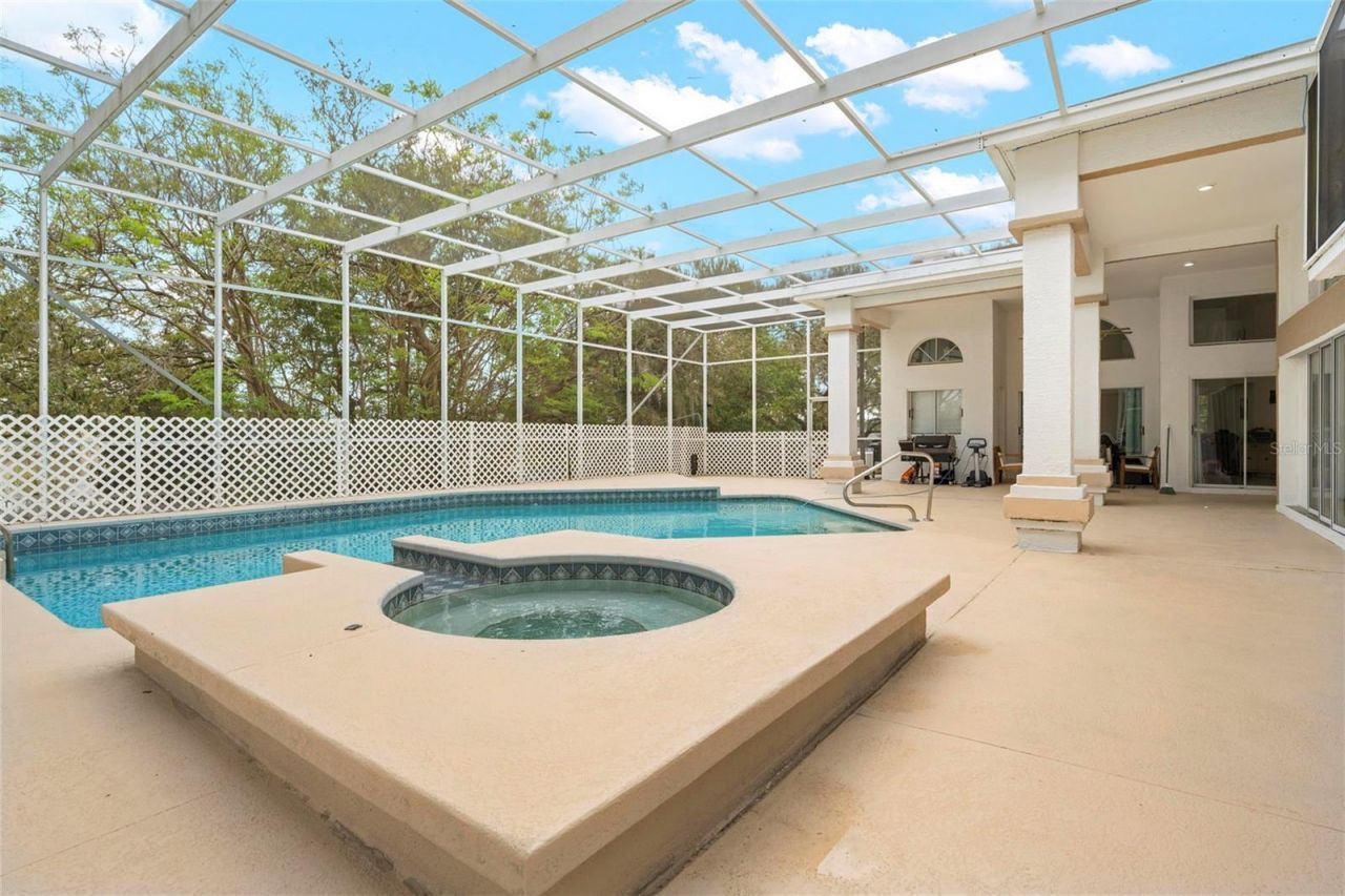 348 Florian Way, Spring Hill, FL 34609 Photo