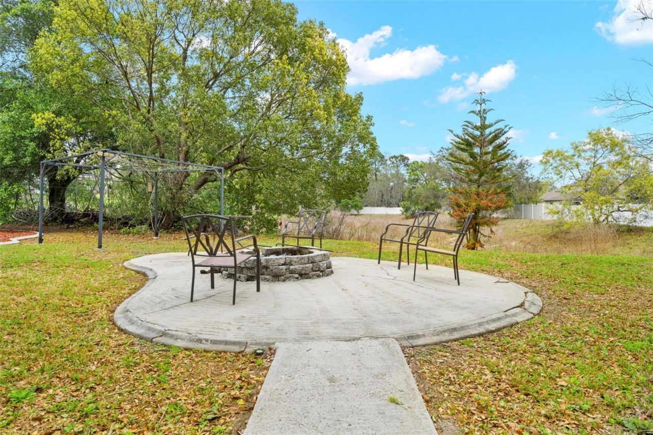 348 Florian Way, Spring Hill, FL 34609 Photo