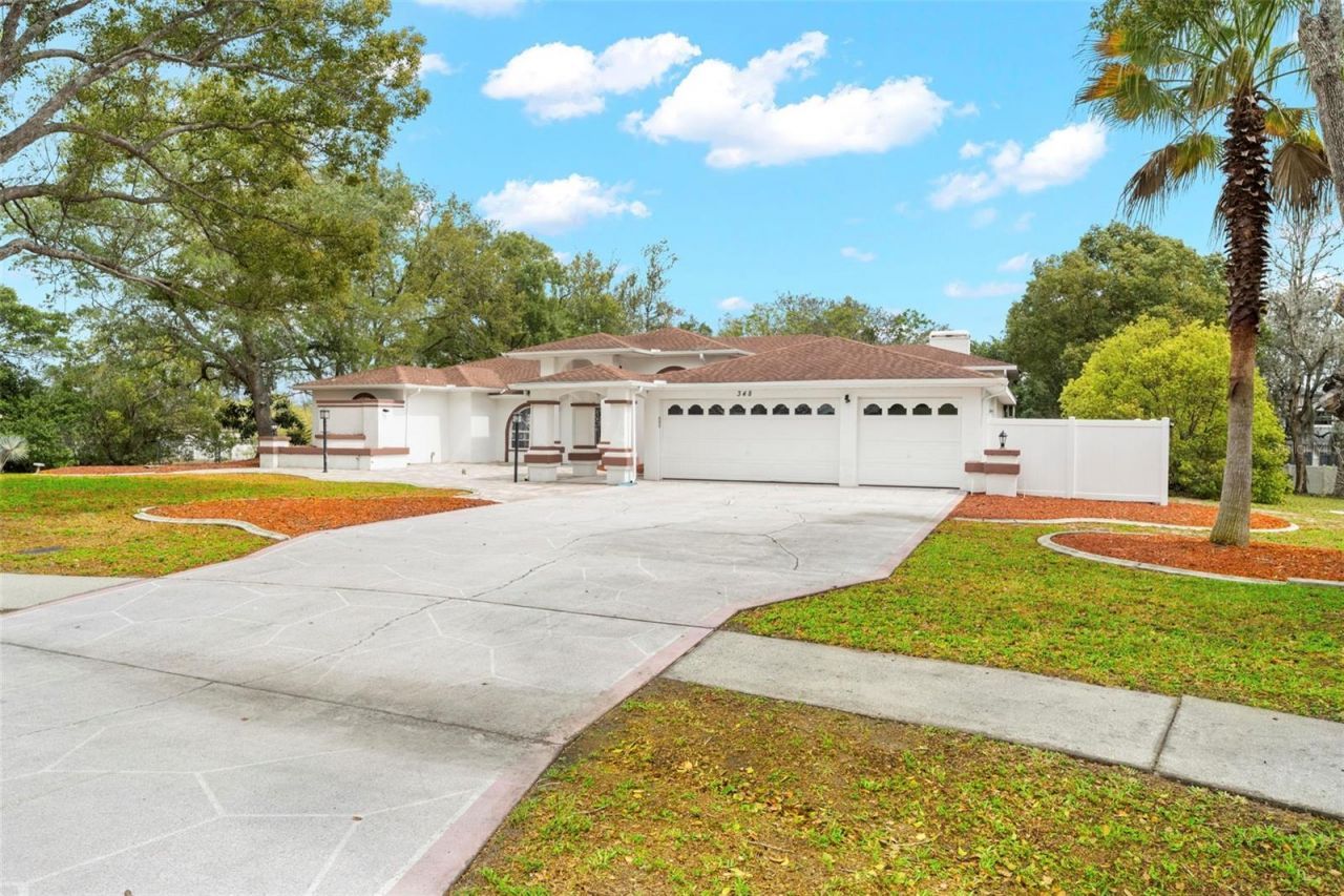 348 Florian Way, Spring Hill, FL 34609 Photo