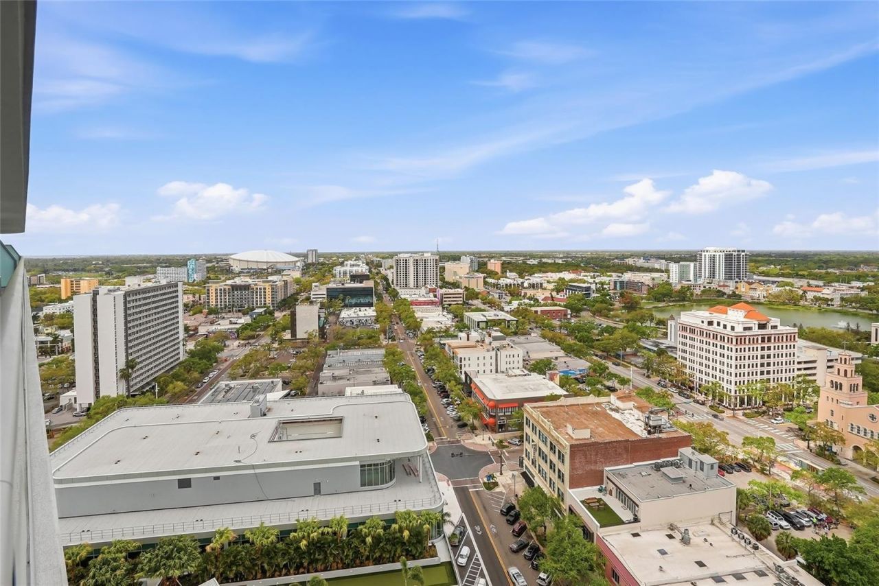 400 Central Avenue, Unit 2008, Saint Petersburg, FL 33701 Photo