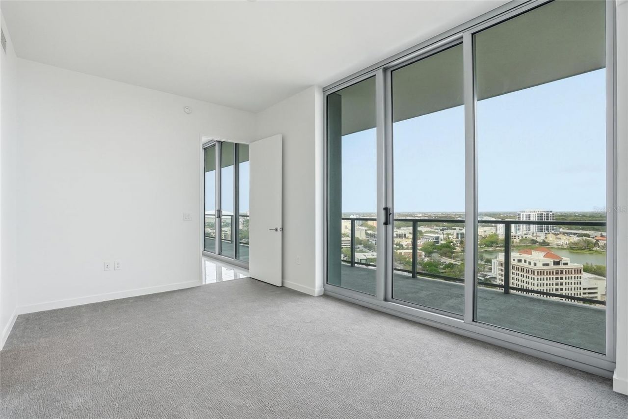 400 Central Avenue, Unit 2008, Saint Petersburg, FL 33701 Photo