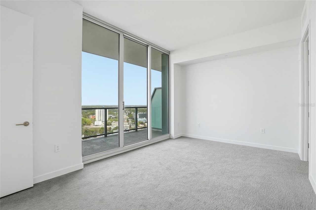 400 Central Avenue, Unit 2008, Saint Petersburg, FL 33701 Photo