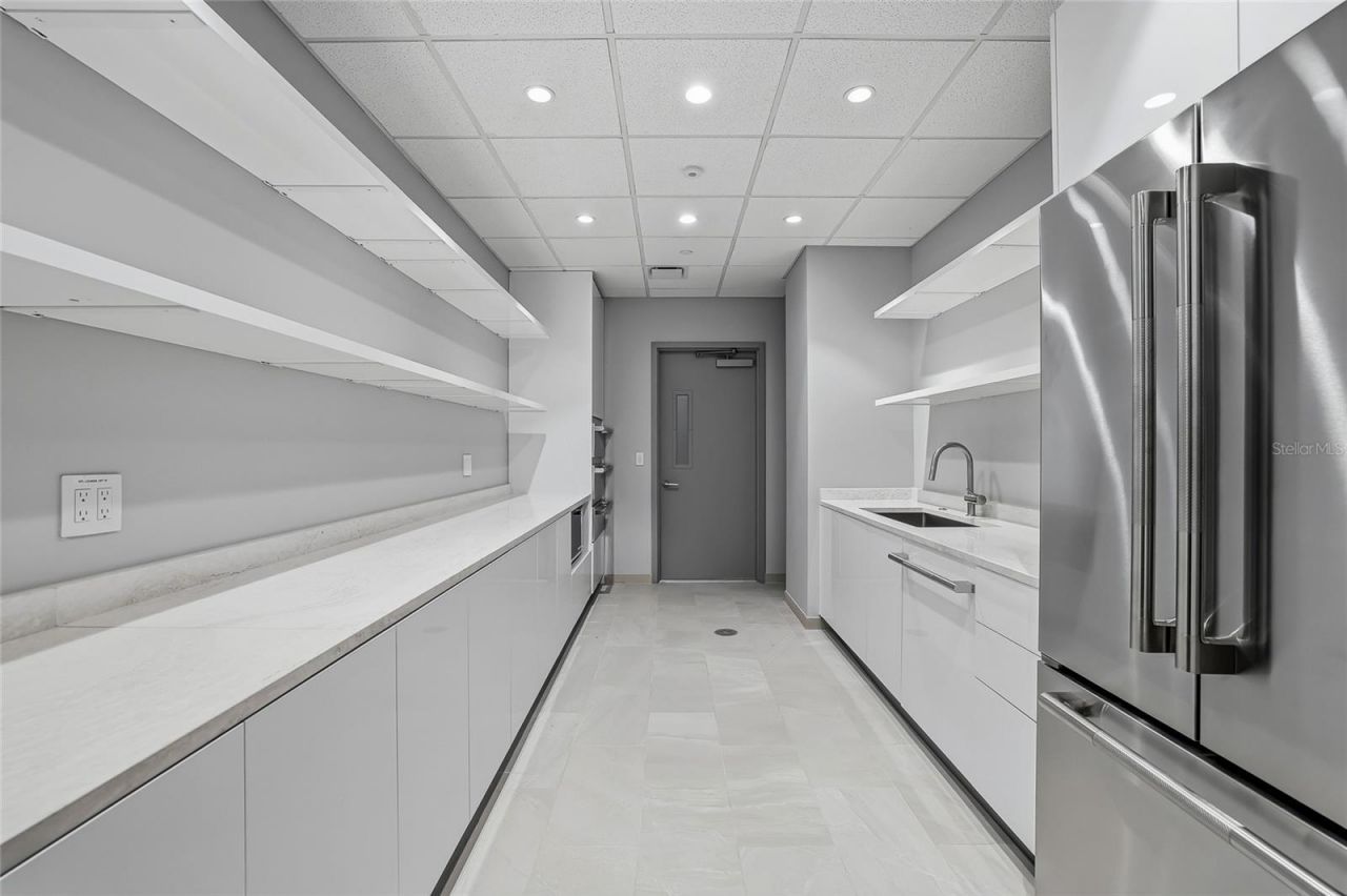 400 Central Avenue, Unit 2008, Saint Petersburg, FL 33701 Photo