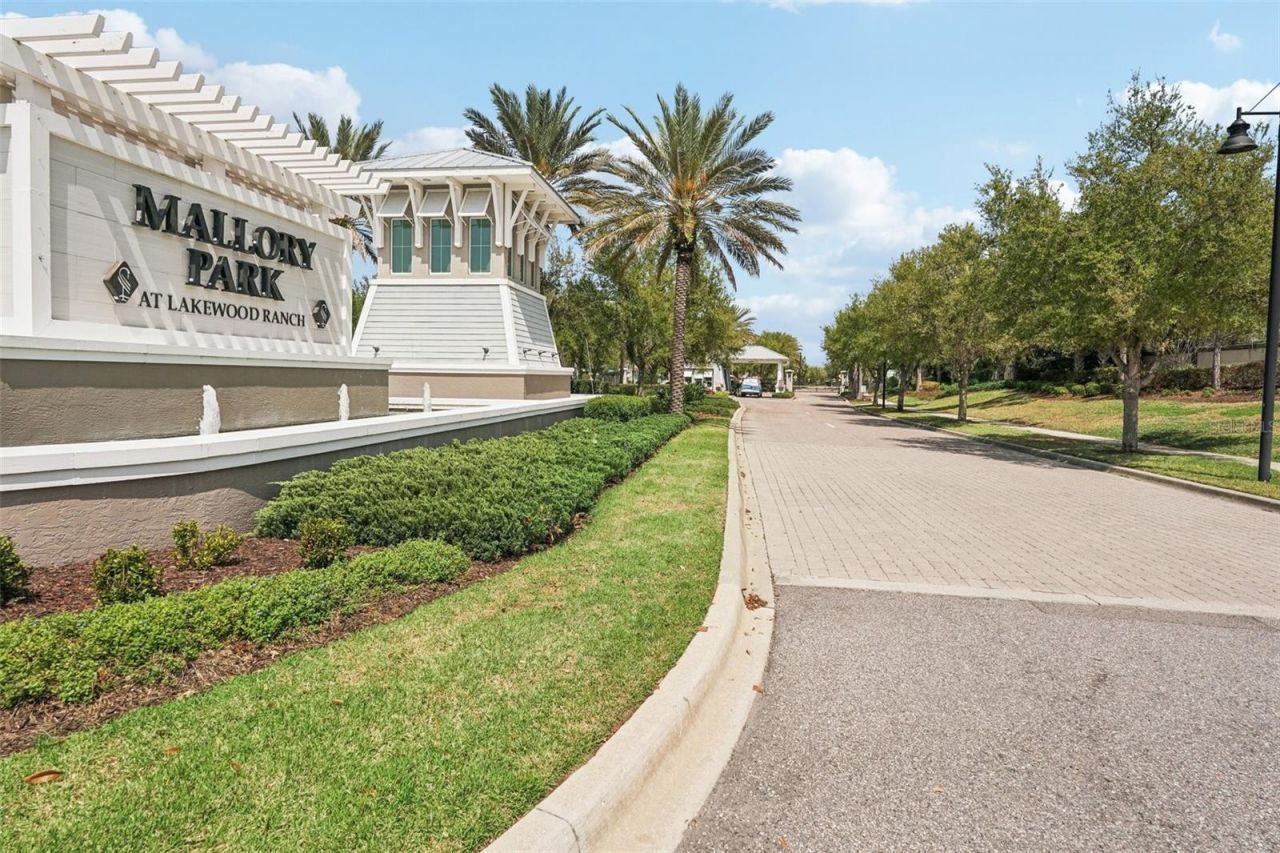 11904 Pebble Drive, Bradenton, FL 34211 Photo