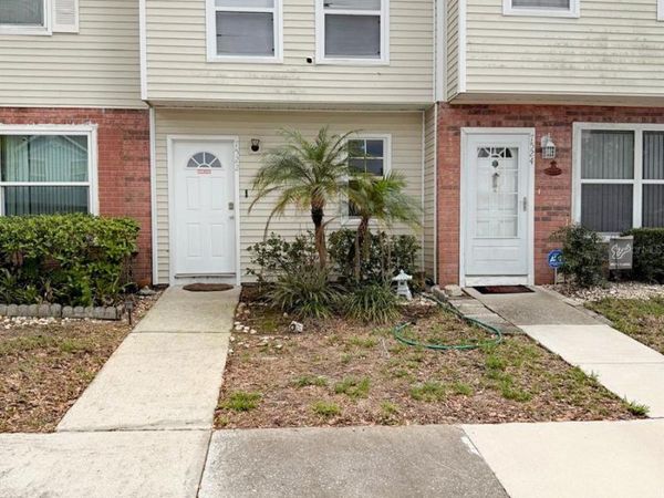 7522 HOLLOWELL DRIVE , TAMPA, FL 33615