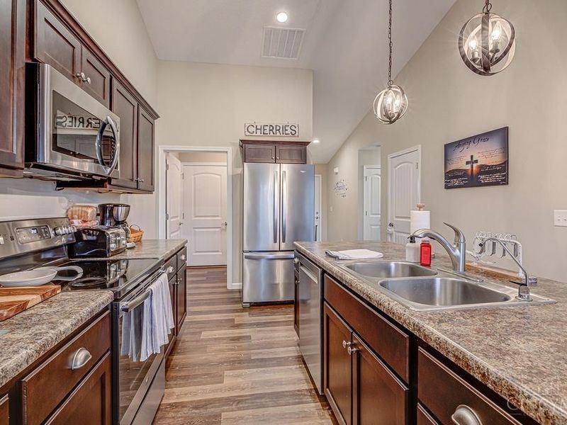 1211 Redbud Circle, Germantown, OH 45327 Photo 10