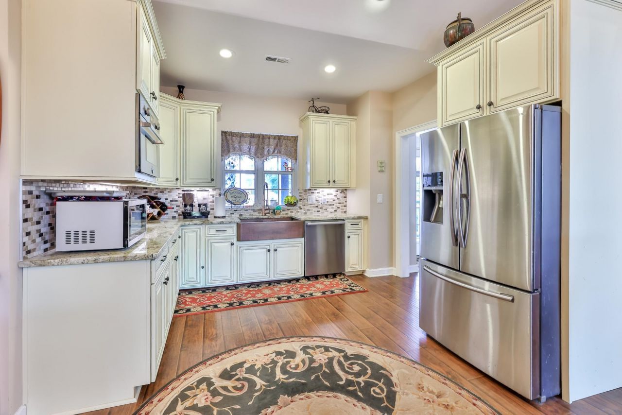 815 S Willow Dr. Photo 11