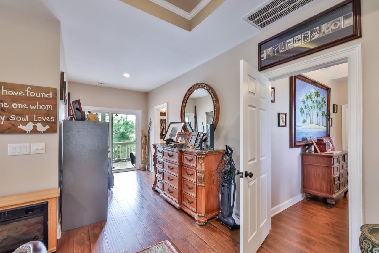 815 S Willow Dr. Photo 16