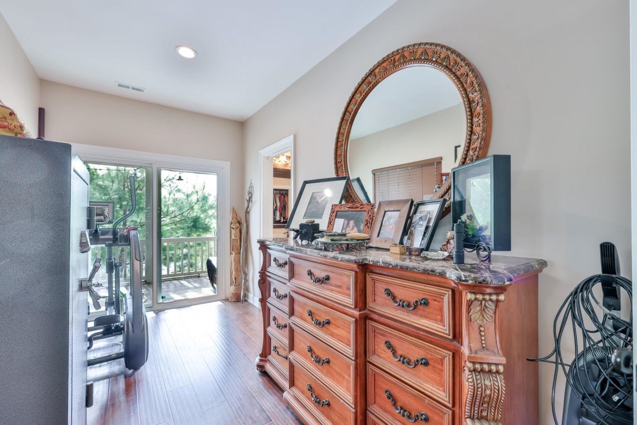 815 S Willow Dr. Photo 17