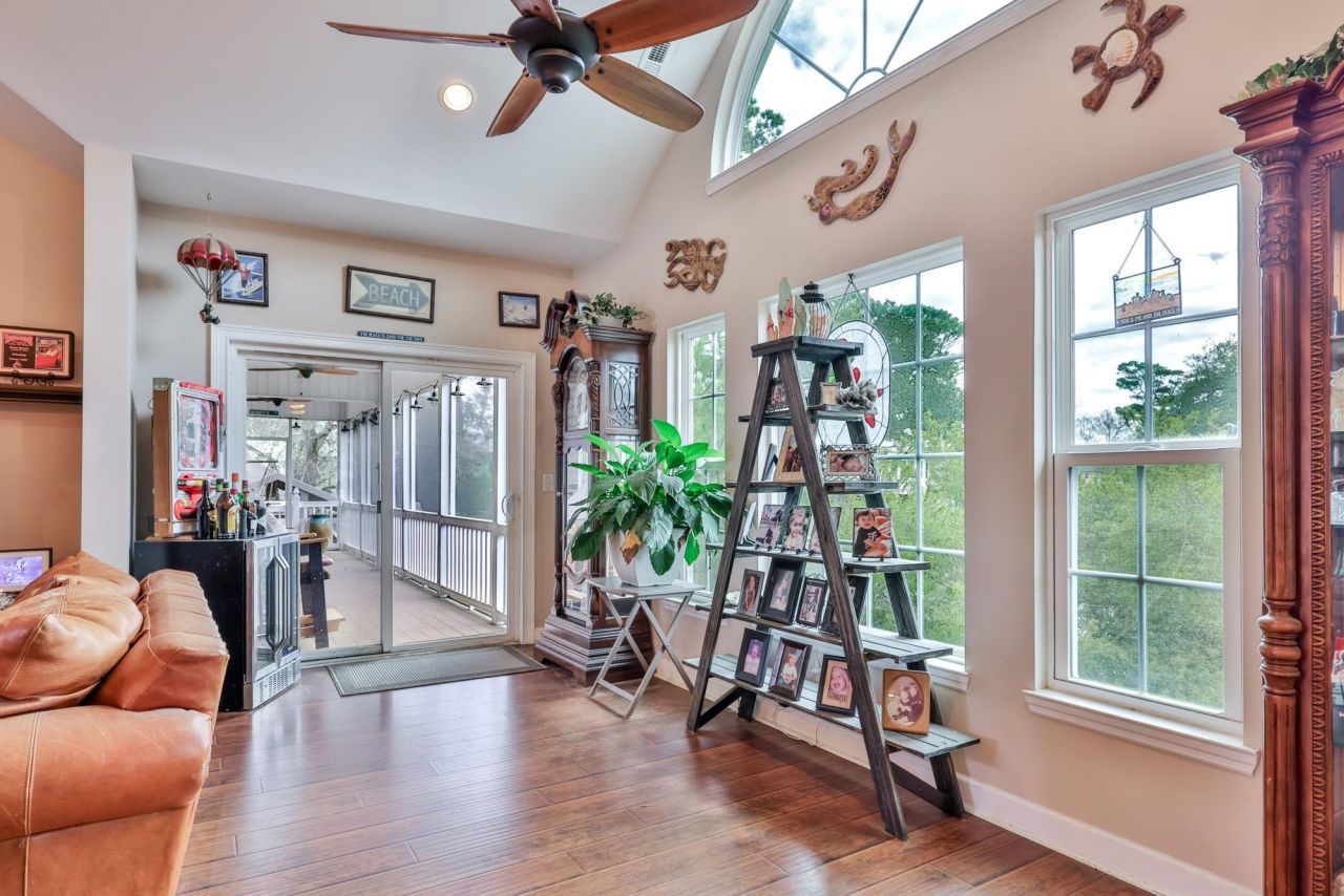 815 S Willow Dr. Photo 29